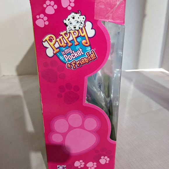 Puppy In My Pocket newborn nursery with pets and accessories complete 2005-08 - Picture 5 of 10